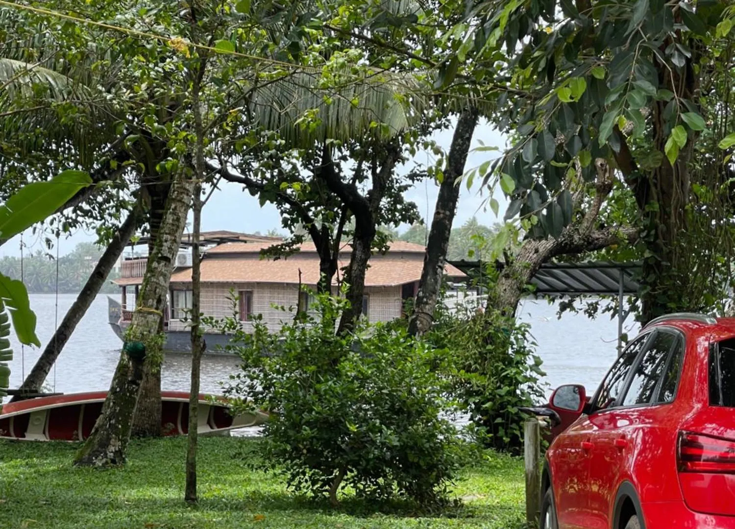 بيت ضيافة Ashtamudivillas كولاّم الهند